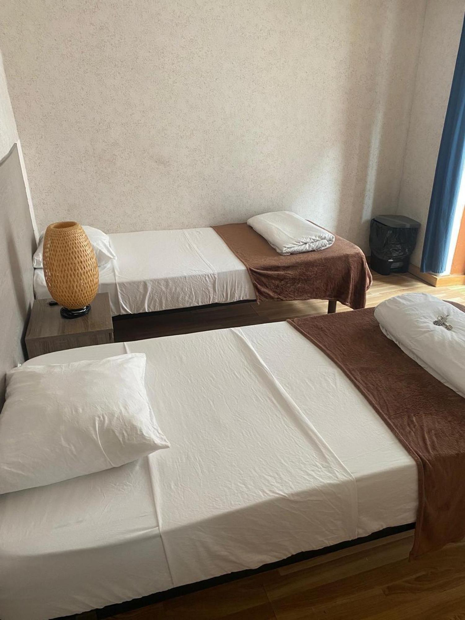 In - 7lisbon Downtown Private Bedroom With Balcony * Lisboa